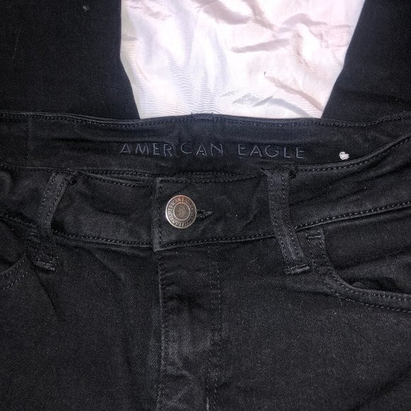 AE Black Jeans (Rip in knees) - Picture 4 of 4